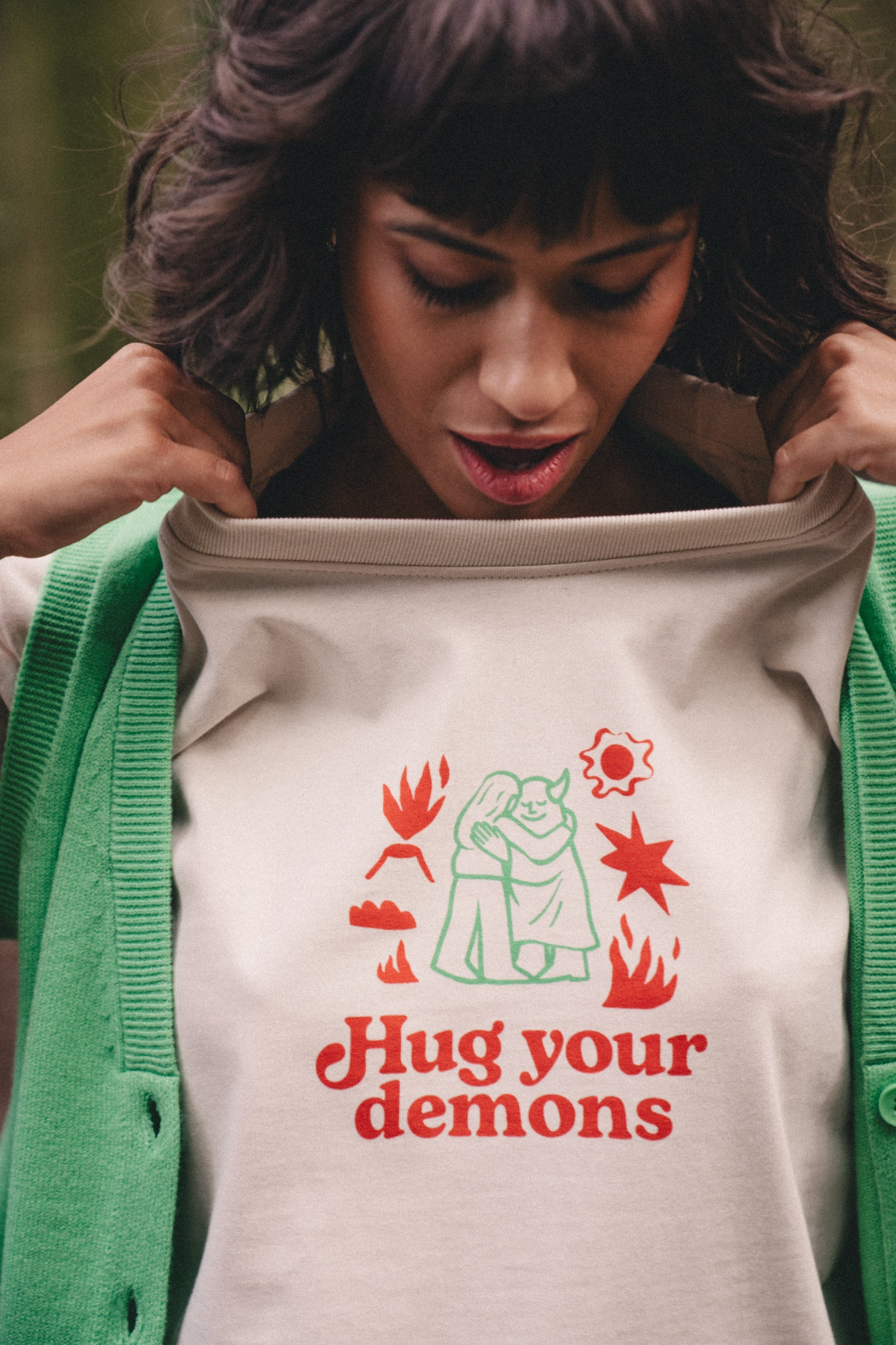 T-shirt Unisex - Hug Your Demons - front