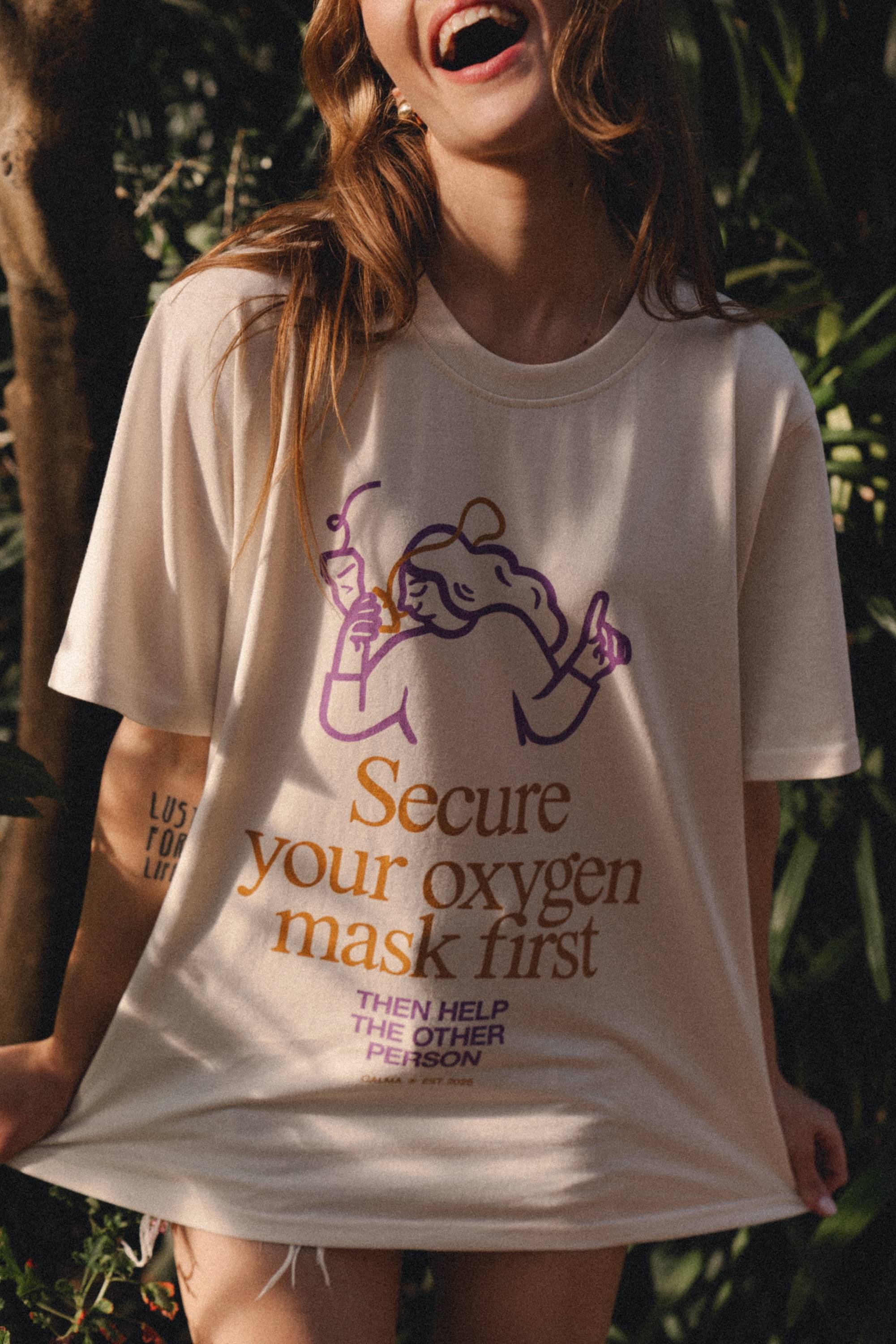 T-shirt - Secure your mask first, then help the other person